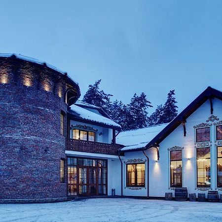 Shpatser Hotel Briukhovychi Exterior photo